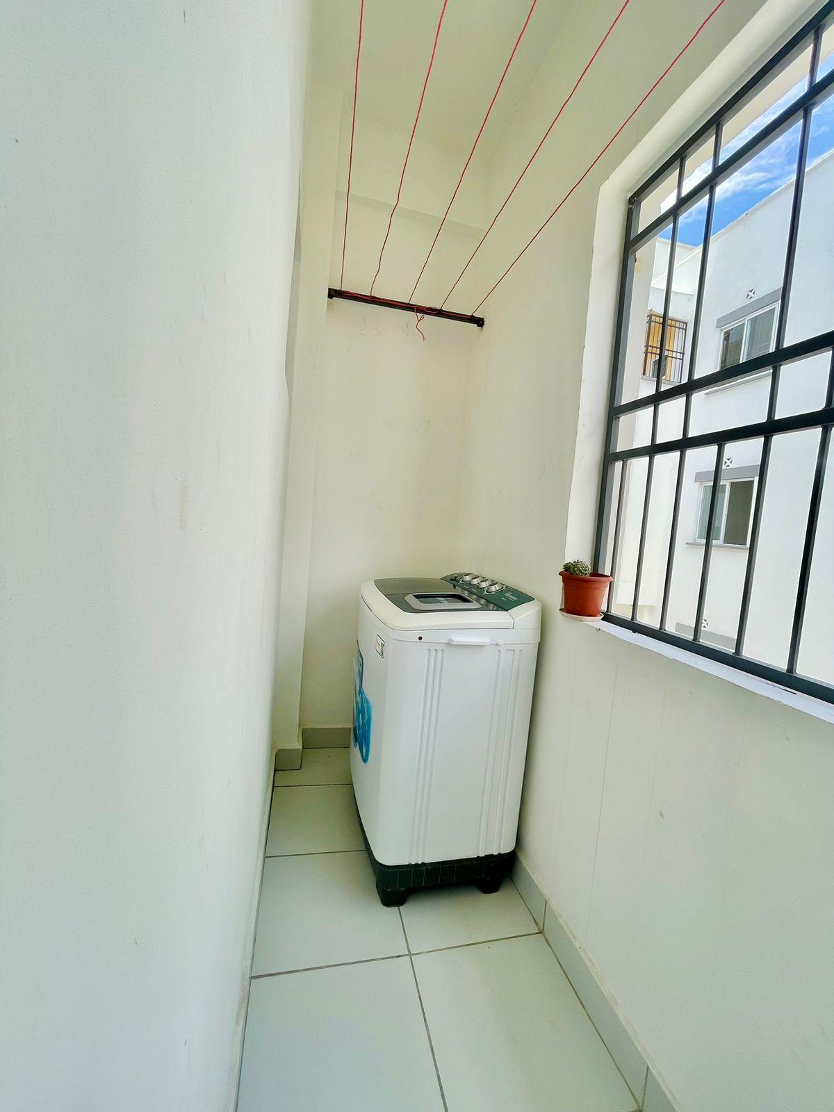 1002207544.jpg