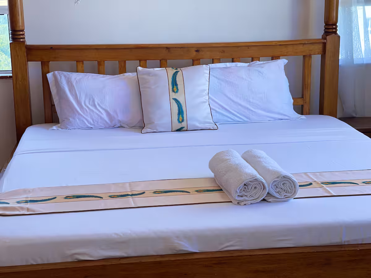 Master bedroom.avif