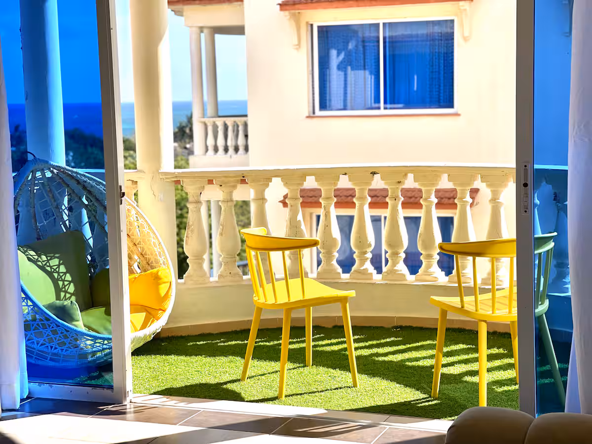 Balcony 2.avif