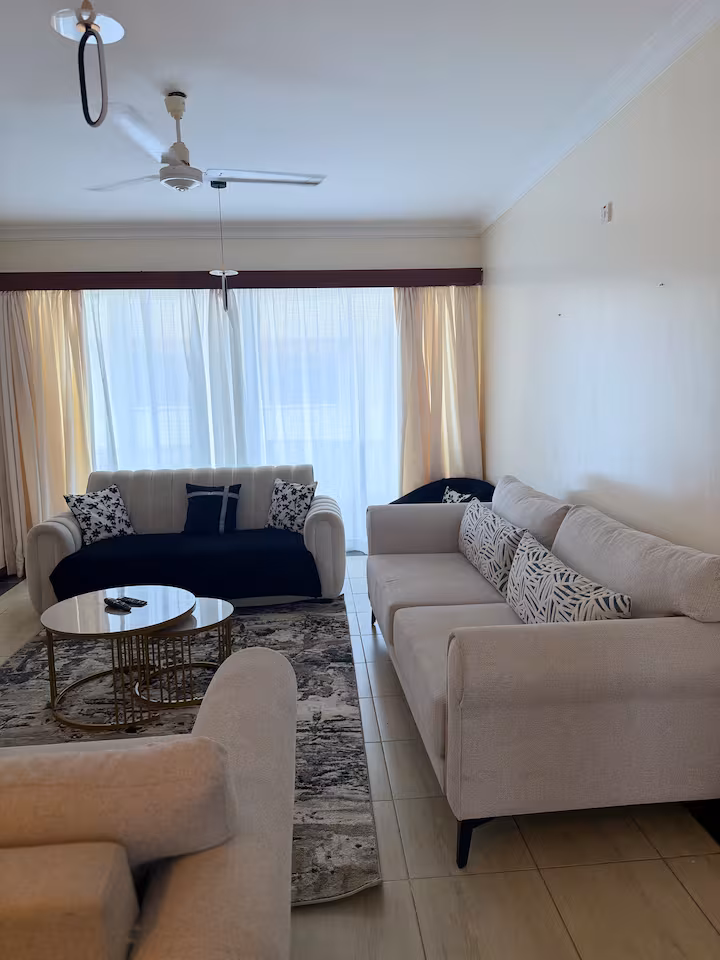 Living room 1.avif