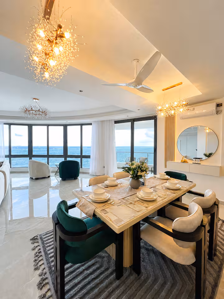 85ea4635-dfe6-42a0-8c29-241f12ca0fa8.avif